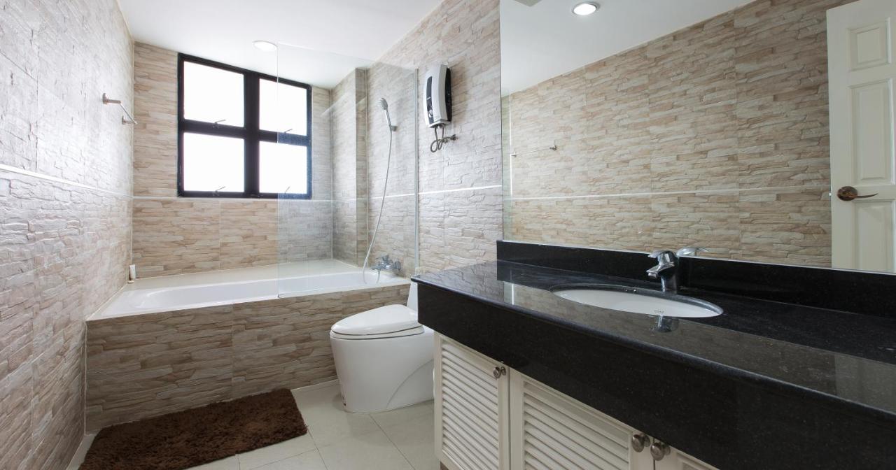 Spacious Room With Ocean & City View Pattaya Exterior foto