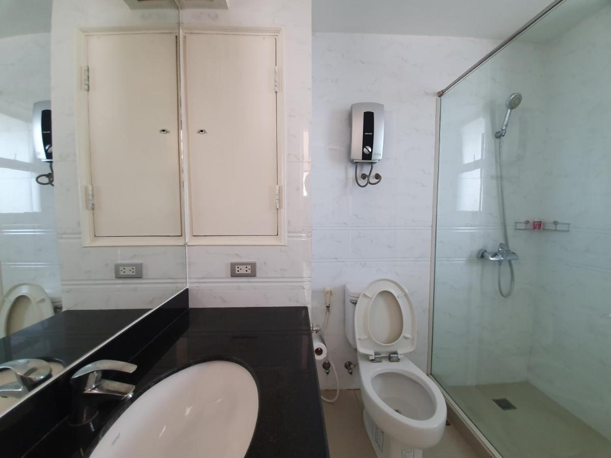 Spacious Room With Ocean & City View Pattaya Exterior foto